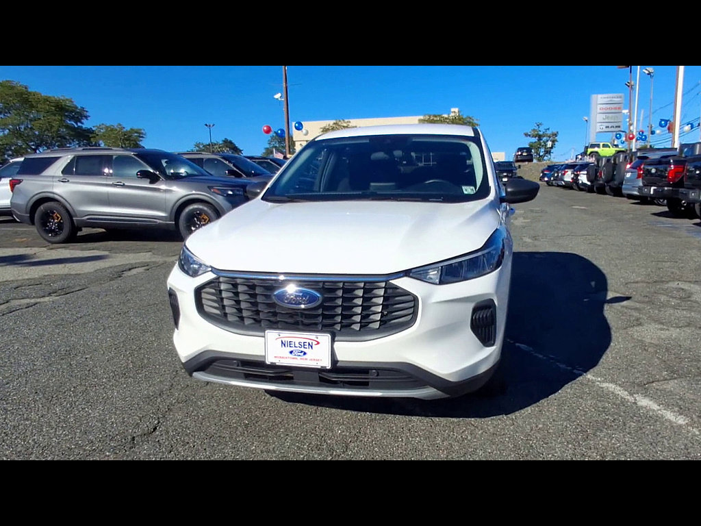 Certified 2023 Ford Escape Active AWD/4WD image 3