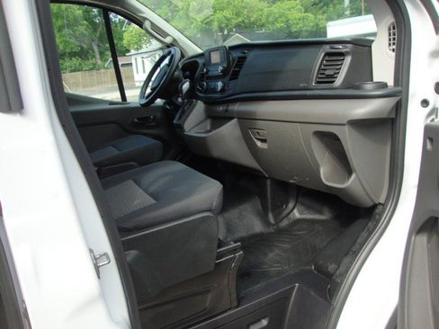 Used 2025 Ford Transit 250 Low Roof w/ Exterior Upgrade Package RWD image 10