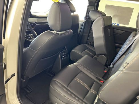 Used 2024 MAZDA CX-90 3.3 Turbo w/ Select Package image 32