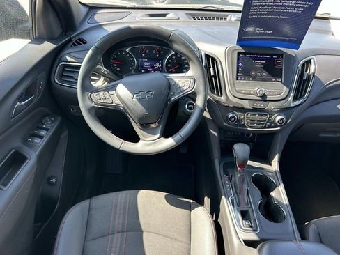 Used 2023 Chevrolet Equinox RS FWD image 14