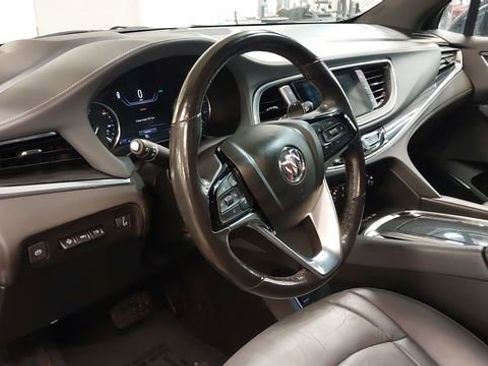Used 2024 Buick Enclave Premium AWD/4WD image 21