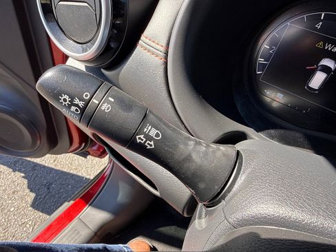 Used 2024 Nissan Kicks SR image 26