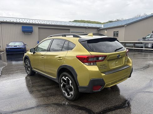 Used 2021 Subaru Crosstrek 2.5i Limited w/ Moonroof Package 1 AWD/4WD image 2