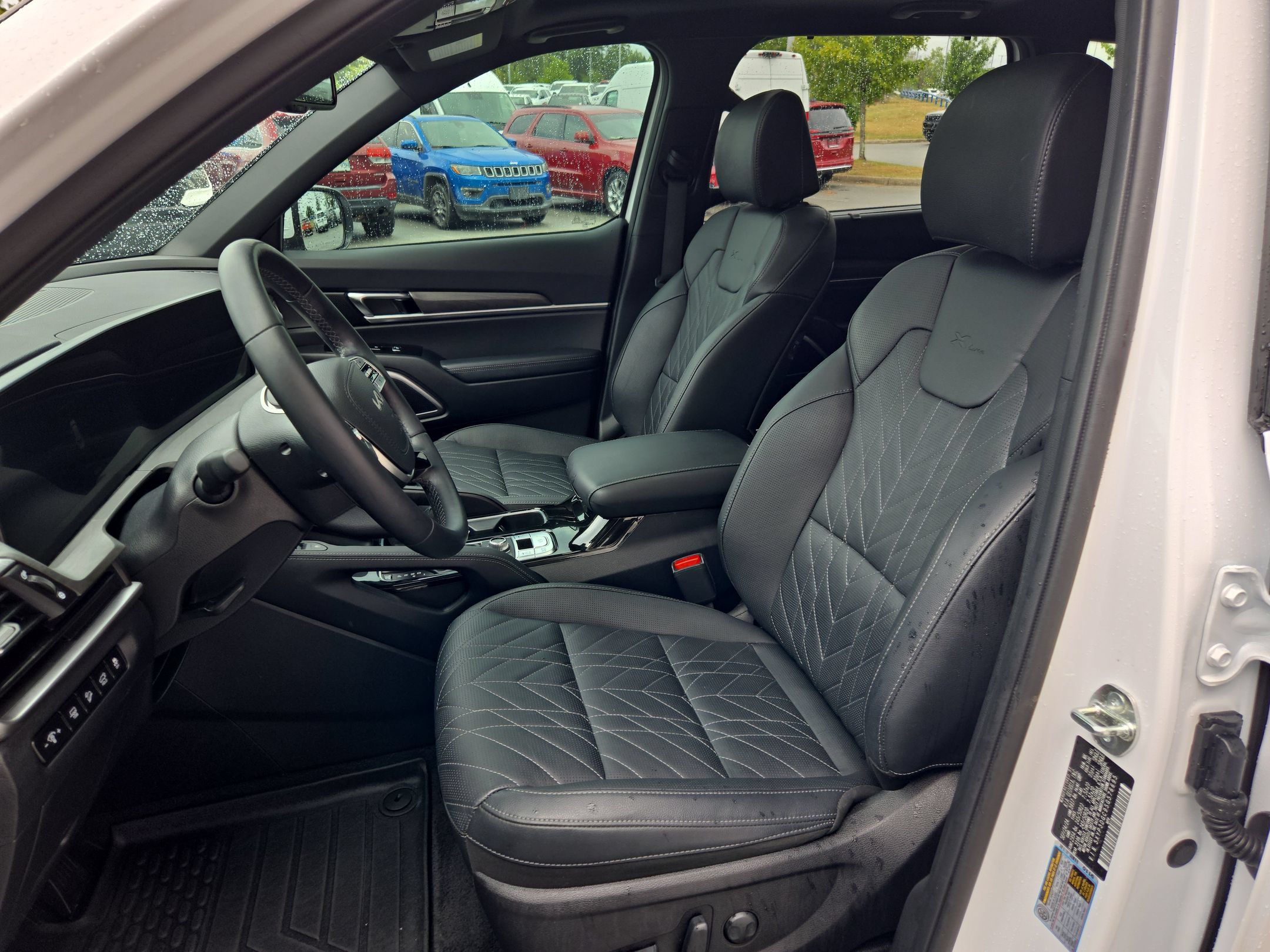 Used 2025 Kia Telluride EX X-Line AWD/4WD image 24