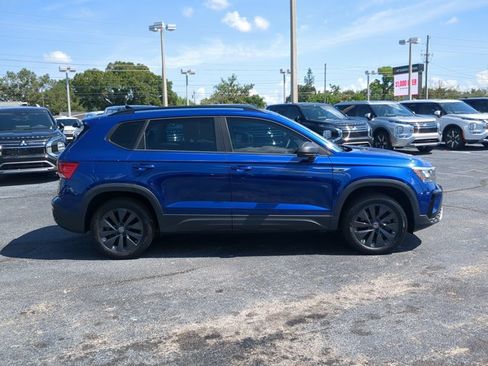 Used 2023 Volkswagen Taos S FWD image 5