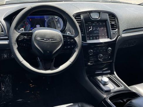 Used 2022 Chrysler 300 S w/ Safetytec Plus Group RWD image 8