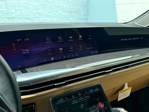 New 2025 Cadillac Escalade IQ Sport 2 AWD/4WD image 20