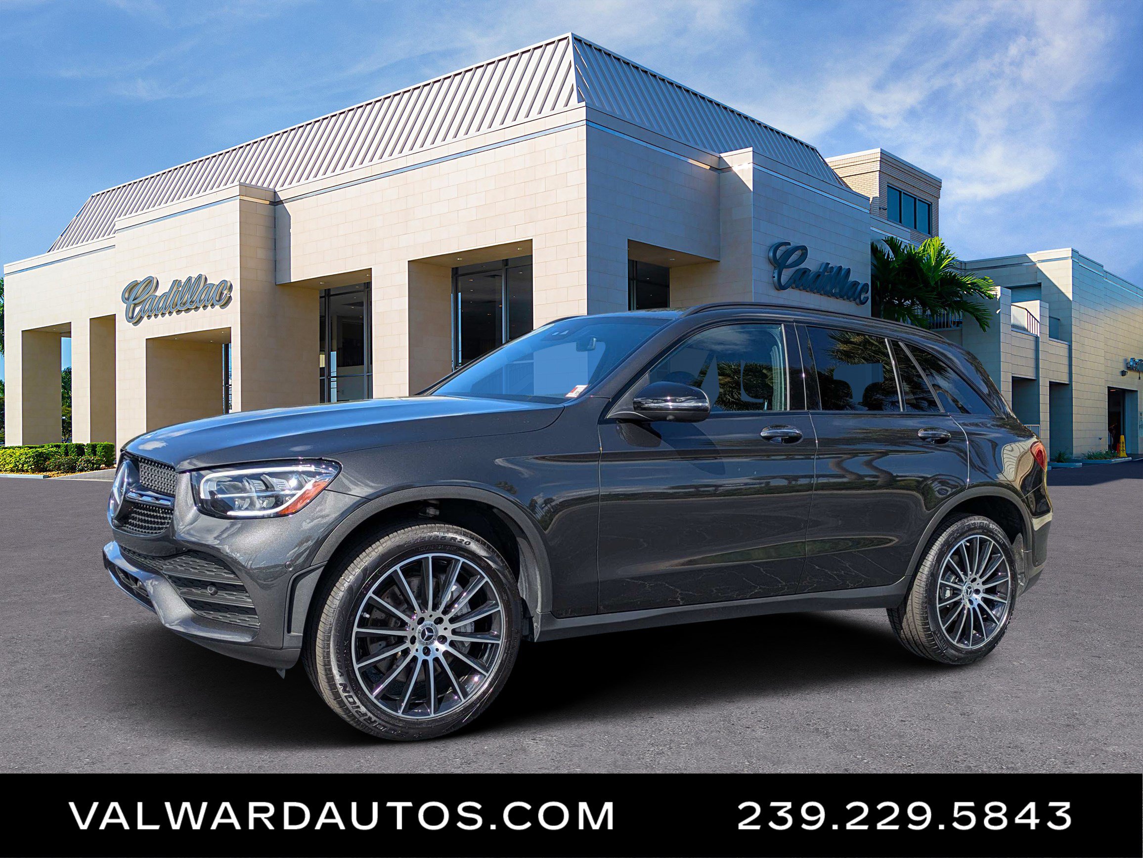 Used 2022 Mercedes-Benz GLC 300 image 1