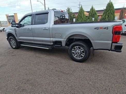 Used 2023 Ford F350 Lariat image 5