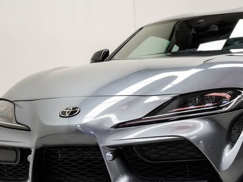 Used 2021 Toyota Supra Premium w/ Driver Assist Package RWD image 2