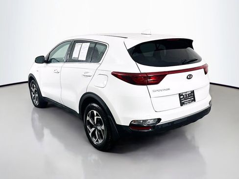 Used 2020 Kia Sportage LX image 5