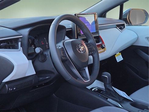New 2026 Toyota Corolla SE image 21