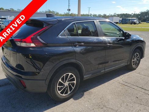 Used 2022 Mitsubishi Eclipse Cross ES image 4