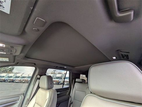 Used 2024 GMC Yukon Denali w/ Max Trailering Package image 28