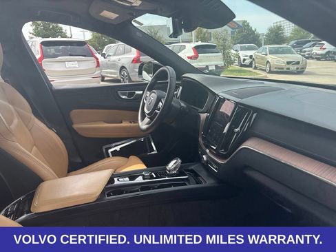 Certified 2024 Volvo XC60 B5 Ultimate w/ Climate Package AWD/4WD image 14