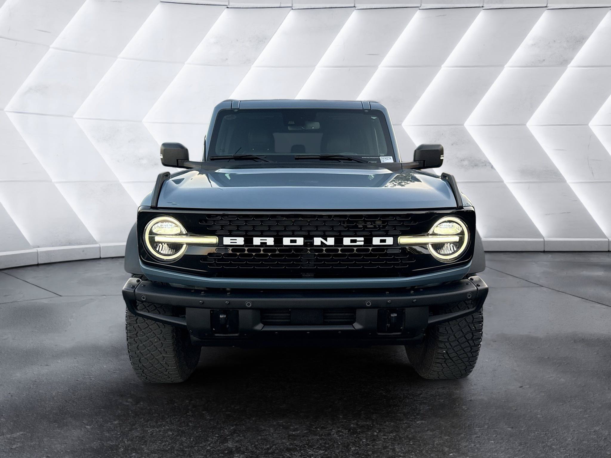 Used 2024 Ford Bronco Wildtrak AWD/4WD image 2