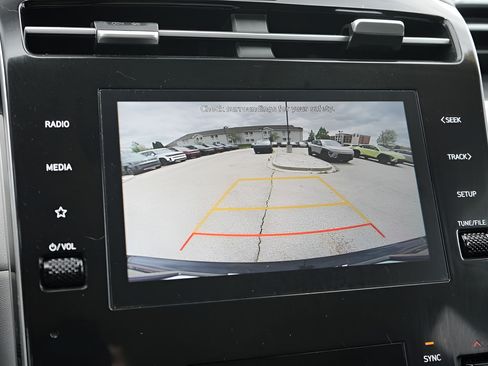 Certified 2024 Hyundai Tucson SEL AWD/4WD image 36