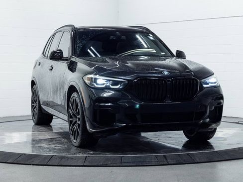 Used 2022 BMW X5 xDrive40i w/ M Sport Package image 4