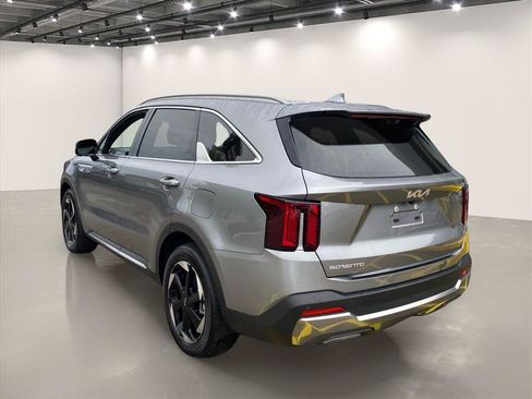 Used 2025 Kia Sorento SX Prestige AWD/4WD image 6
