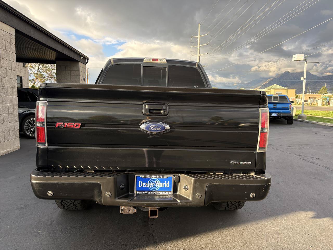 Used 2014 Ford F150 FX4 w/ Equipment Group 402A Luxury AWD/4WD image 6