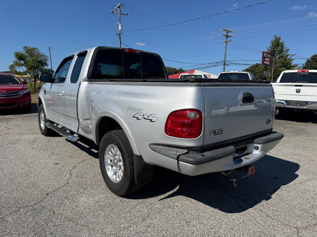 Used 2002 Ford F150 XLT AWD/4WD image 5