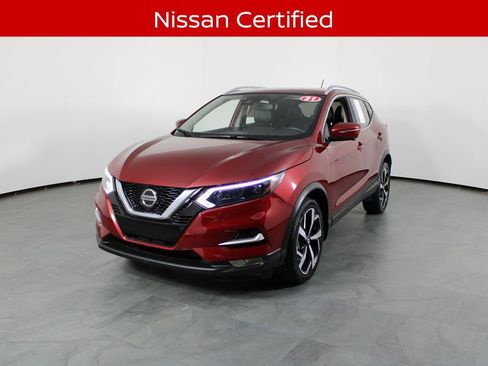 Certified 2021 Nissan Rogue Sport SL w/ Premium Package image 2