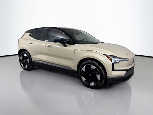 New 2026 Volvo EX30 Ultra w/ Protection Package Premier AWD/4WD image 3