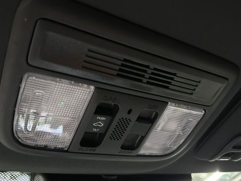 Used 2020 Honda Civic EX image 23