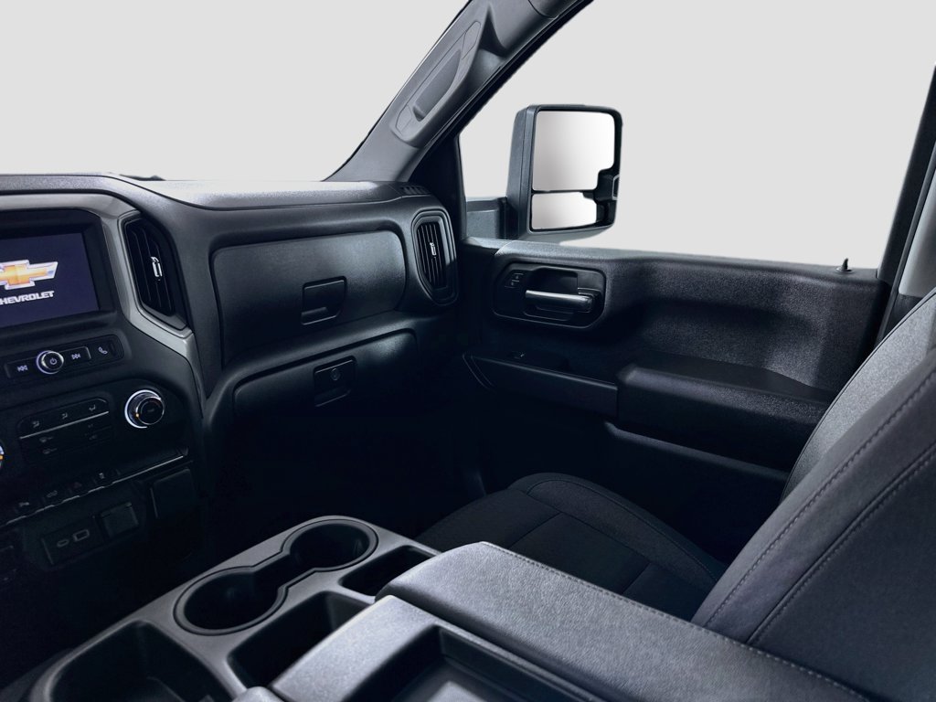 Used 2025 Chevrolet Silverado 3500 W/T w/ WT/CX Safety Package AWD/4WD image 21
