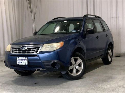 Used 2012 Subaru Forester 2.5X w/ Popular Pkg 3 image 2