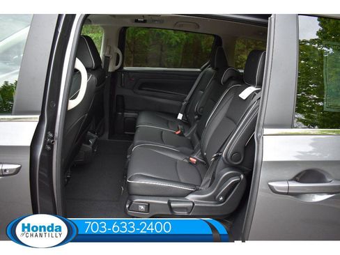 New 2026 Honda Odyssey Touring image 29