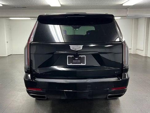 New 2026 Cadillac Escalade Platinum Sport w/ LPO, ONYX Package AWD/4WD image 4