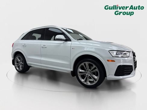Used 2016 Audi Q3 2.0T Prestige w/ Prestige Package AWD/4WD image 12