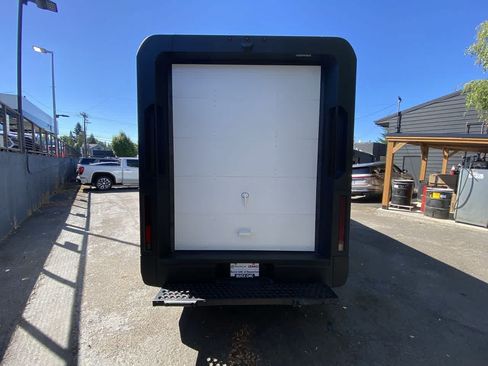 Used 2024 Chevrolet Brightdrop 600 w/ Commercial Equipment Package AWD/4WD image 5