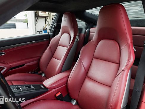 Used 2019 Porsche 911 Carrera GTS image 22