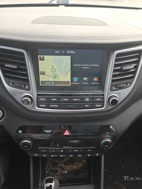 Used 2017 Hyundai Tucson Limited w/ Limited Ultimate Package 03 FWD image 3