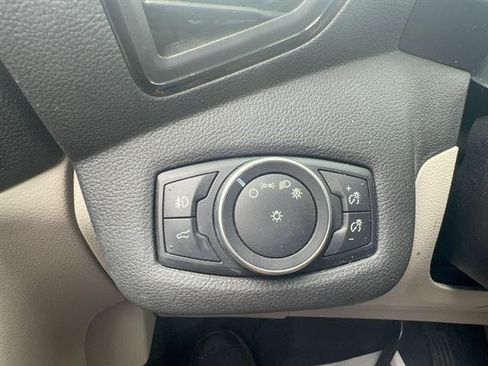 Used 2017 Ford Escape Titanium FWD image 25