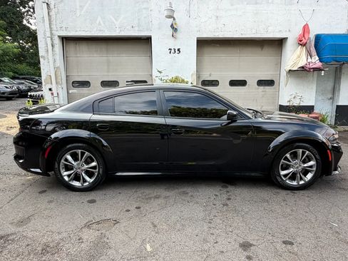 Used 2020 Dodge Charger SXT AWD/4WD image 12