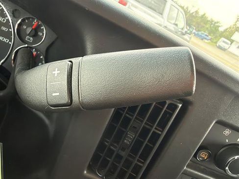 Used 2025 GMC Savana 2500 w/ Driver Convenience Package RWD image 25