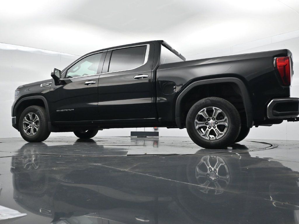 Used 2025 GMC Sierra 1500 SLT RWD image 29