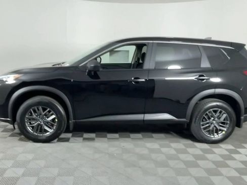 New 2025 Nissan Rogue S image 7