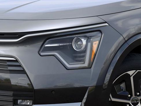 New 2026 Kia Niro SX image 10