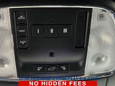 Used 2018 Dodge Durango GT w/ Premium Group image 39