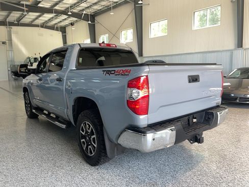 Used 2020 Toyota Tundra SR5 AWD/4WD image 11