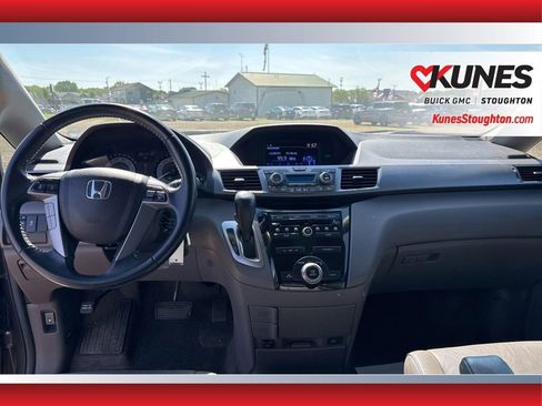 Used 2011 Honda Odyssey EX-L image 37