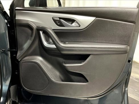 Used 2019 Chevrolet Blazer LT image 24