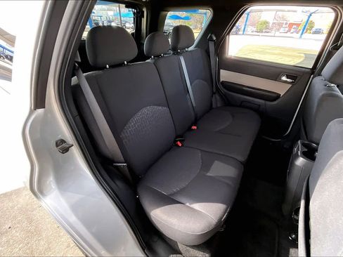 Used 2009 Mercury Mariner 2WD image 19