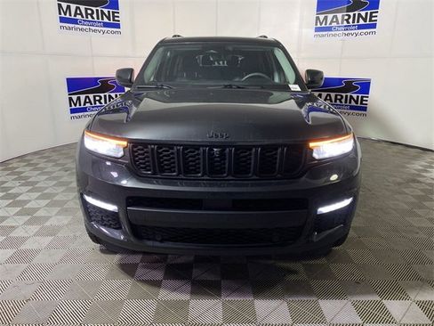 Used 2023 Jeep Grand Cherokee L Limited w/ Luxury Tech Group II image 15