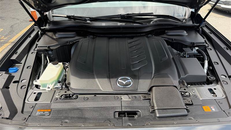 Used 2024 MAZDA CX-90 3.3 Turbo w/ Preferred Plus AWD/4WD image 9