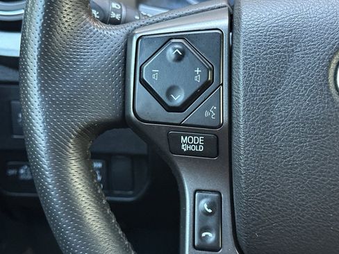 Used 2021 Toyota Tacoma TRD Off-Road w/ Technology Package AWD/4WD image 26